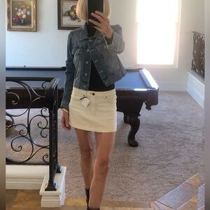 STATEMENT - NWT DENIM MINI SKIRT + CREAM/WOMEN’S SIZE 24